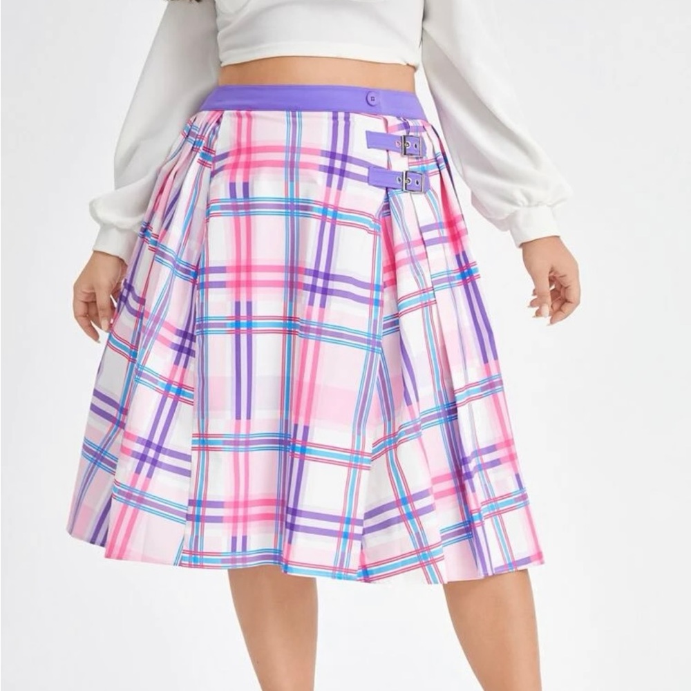 SHEIN X Plaid Pleated Skirt